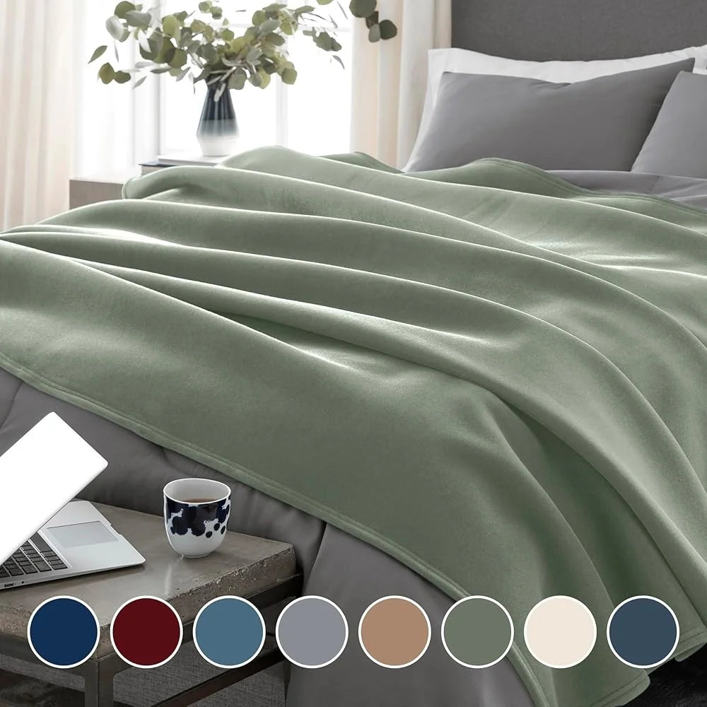 Super Soft Lightweight Insulating Plush Blanket ,Machine Washable Durable 90x90